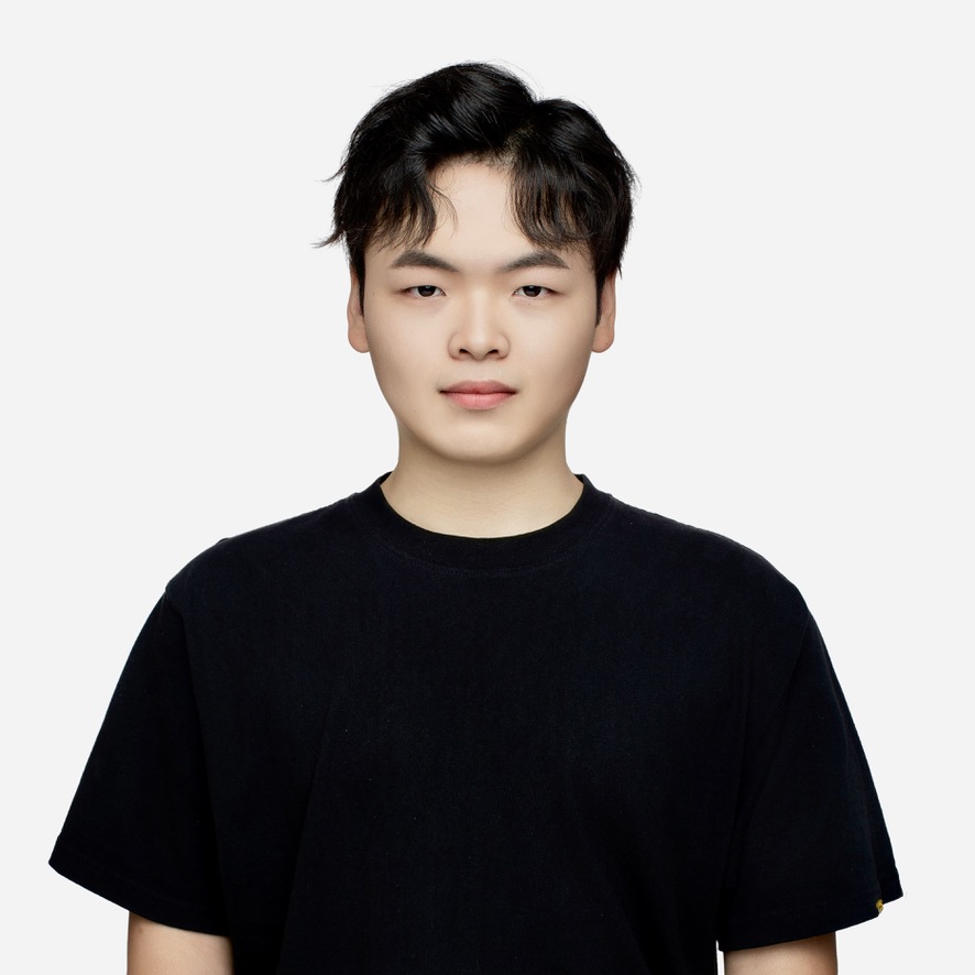 Portrait of Zhishan Zou